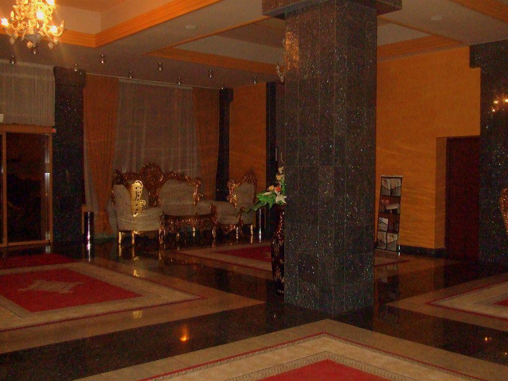 Hotel Ambassador Baia Mare Exterior foto